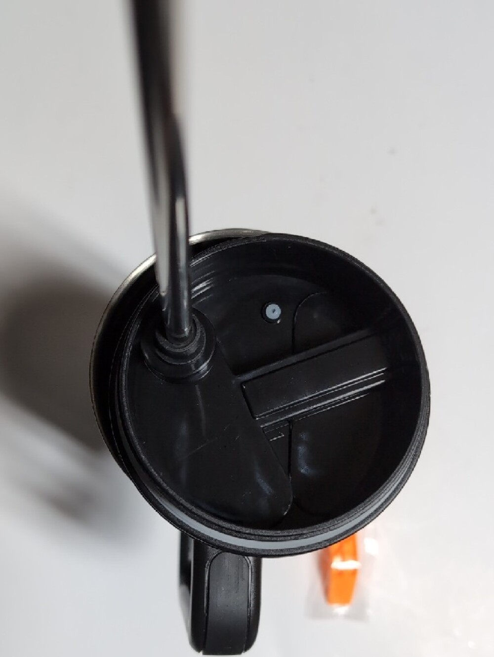 dip Black Insulated Travel Tumbler with Handle - Picture 3 of 8